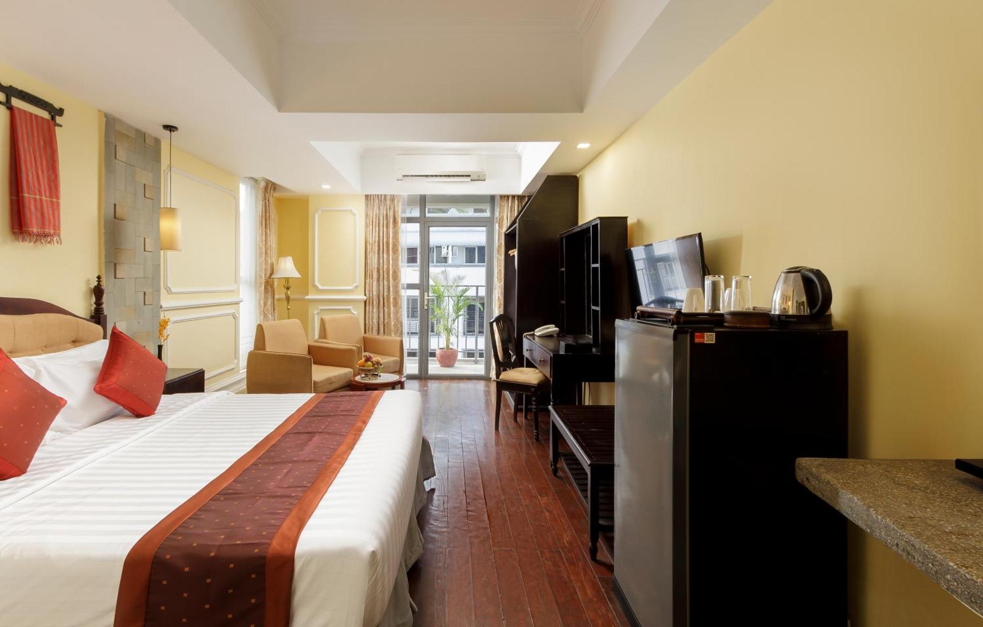 Arison Hotel Phnom Penh Exterior foto